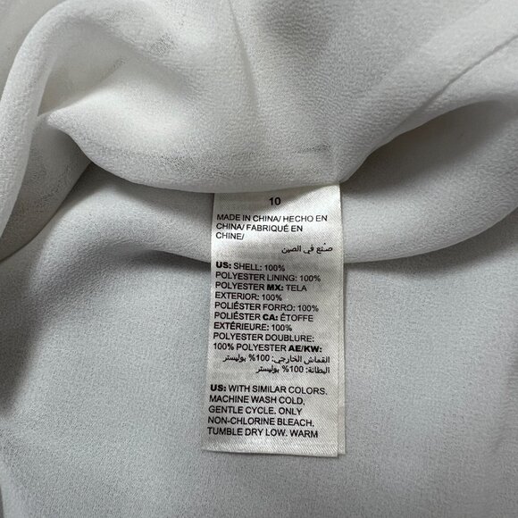 White House Black Market Womens V-neck Studded Pintuck Blouse Size 10 NWOT - Picture 8 of 11